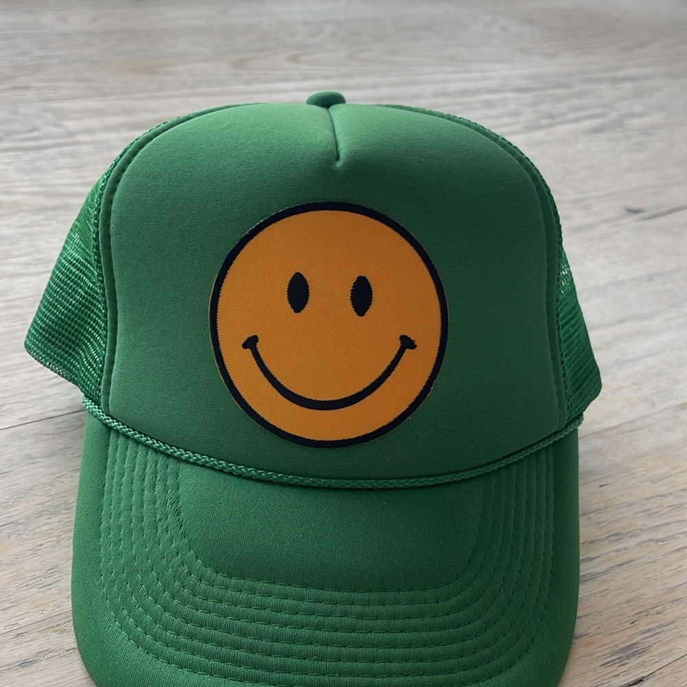 Smiley Fave Trucker Hat - Picture 4 of 5